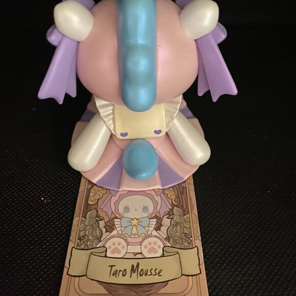 Emma- Taro Mousse - Picture 2 of 2